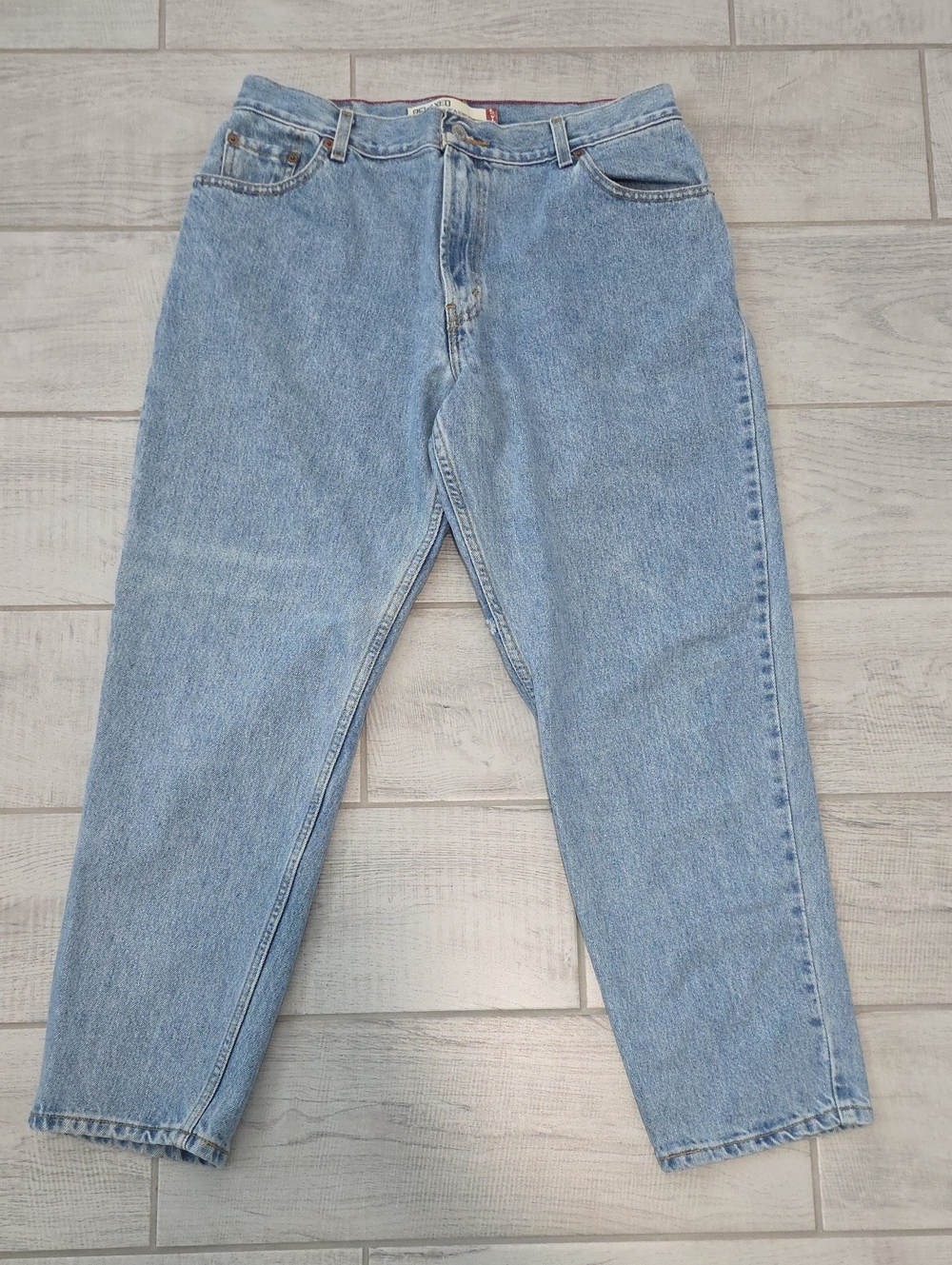 Levi's 550 Jeans Women's Size 16S Relaxed Tapered